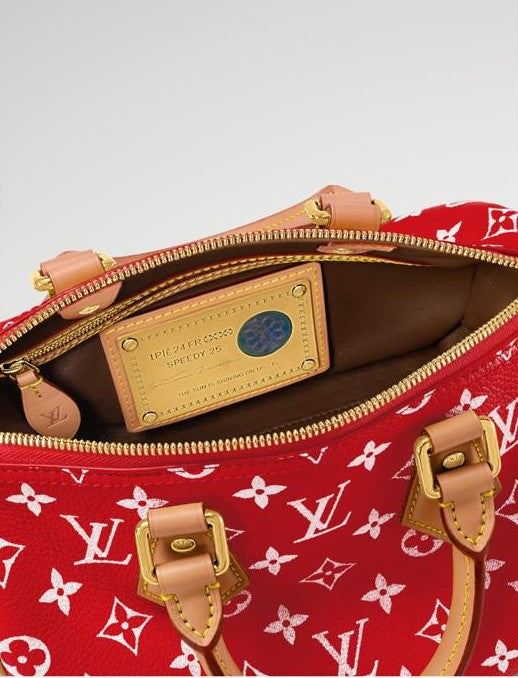 Speedy p9 25 mit Schulterriemen Red