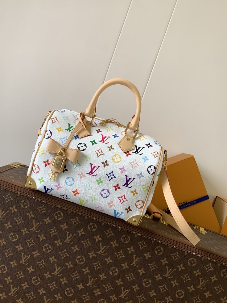LV x TM Speedy 25 mit Schulterriemen White