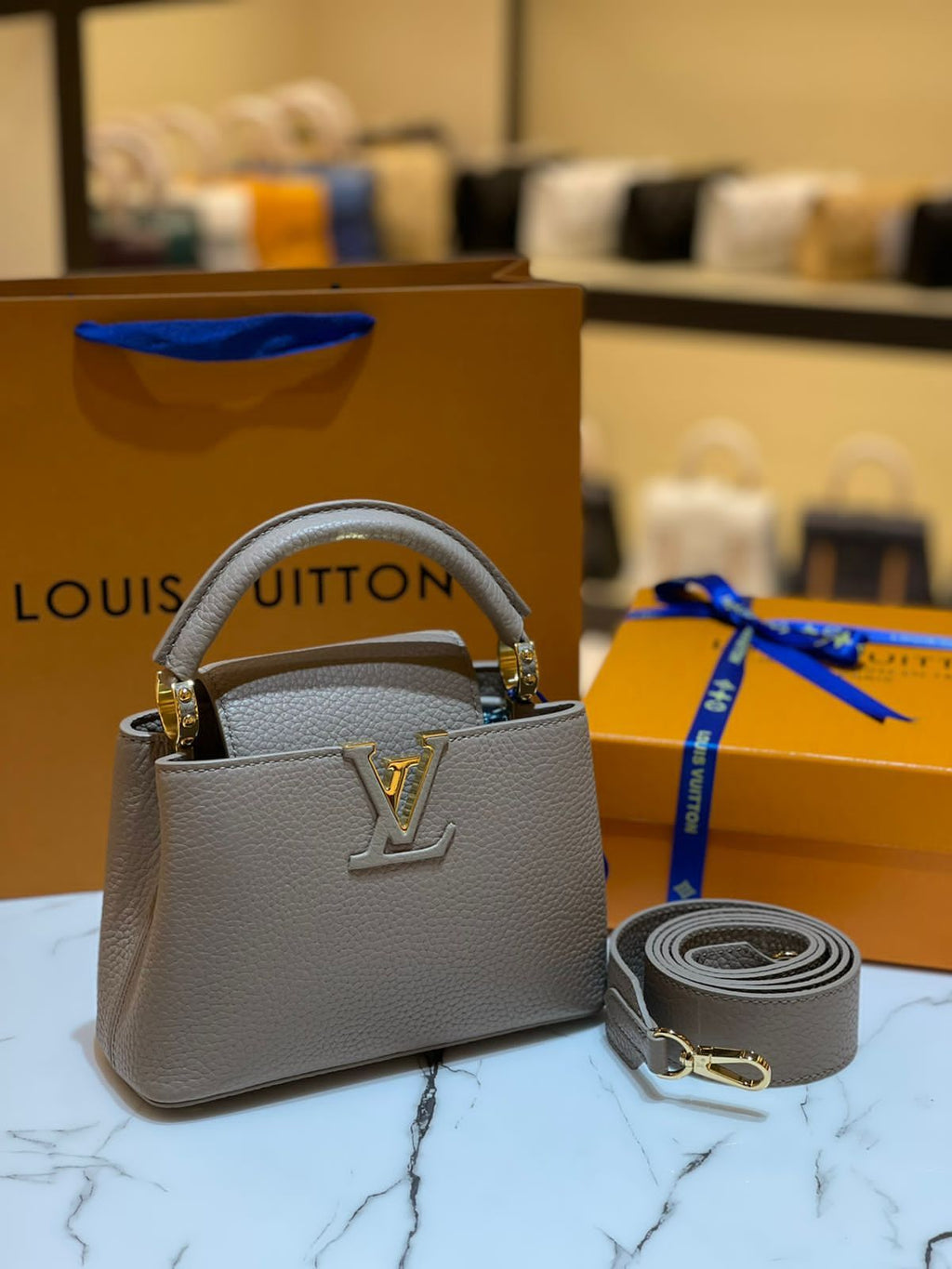 Capucines BB Lighte Gray