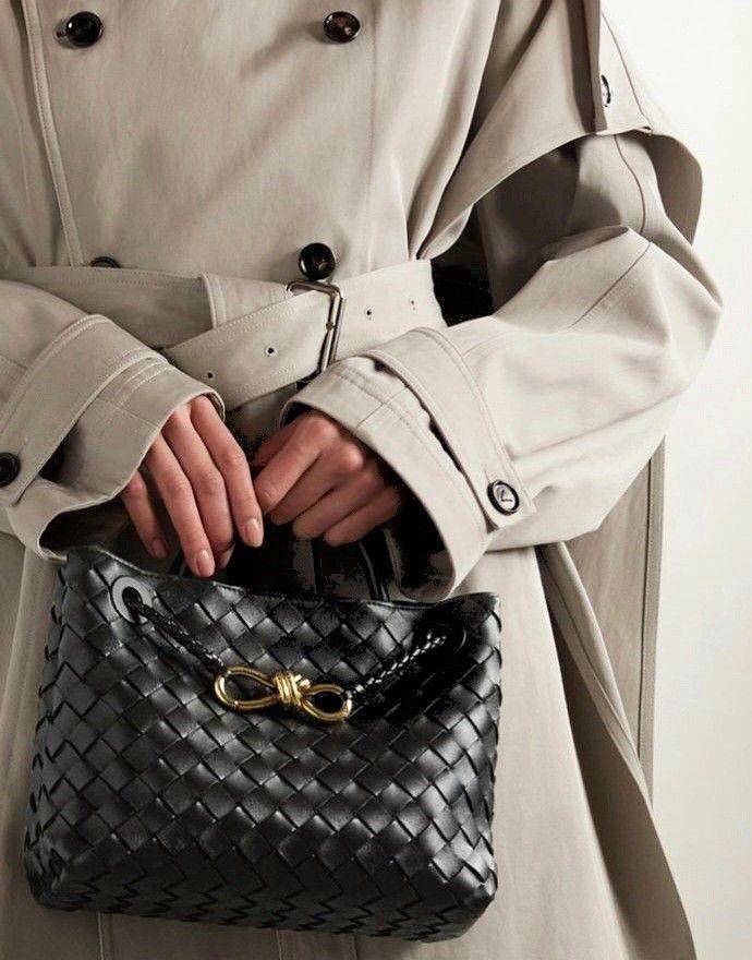 Bottega Veneta Black