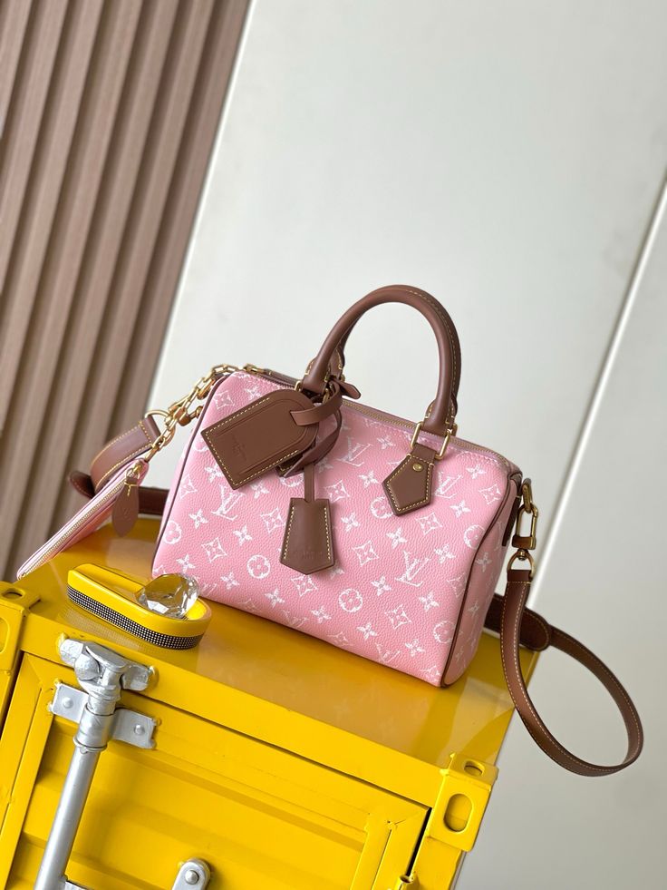 Speedy p9 25 mit Schulterriemen Pink