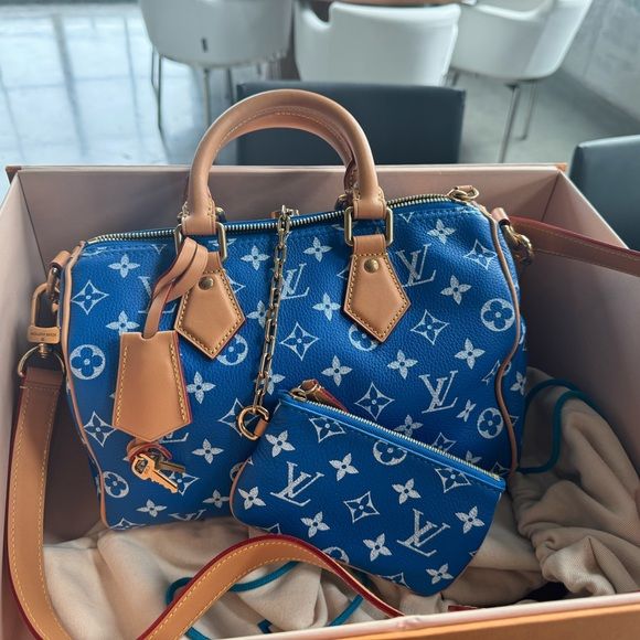 Speedy p9 25 mit Schulterriemen Blue