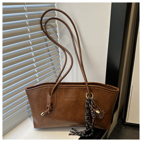 Urban Charm Shoulder Bag